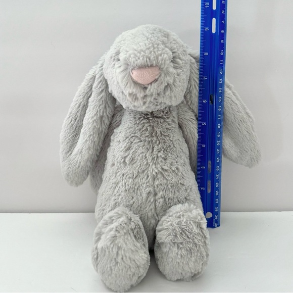 Jellycat London Bashful Bunny Gray Medium 12” Plush Toy Stuffed Rabbit Pink Nose - Picture 6 of 8